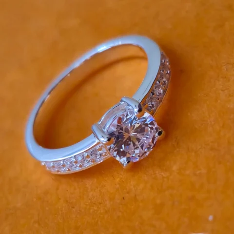 925 Sterling Silver CZ Solitaire Ring with Side Stones