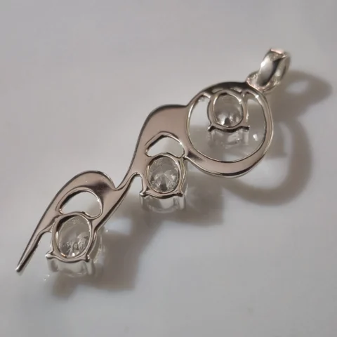 925 Sterling Silver Abstract Swirl Pendant 