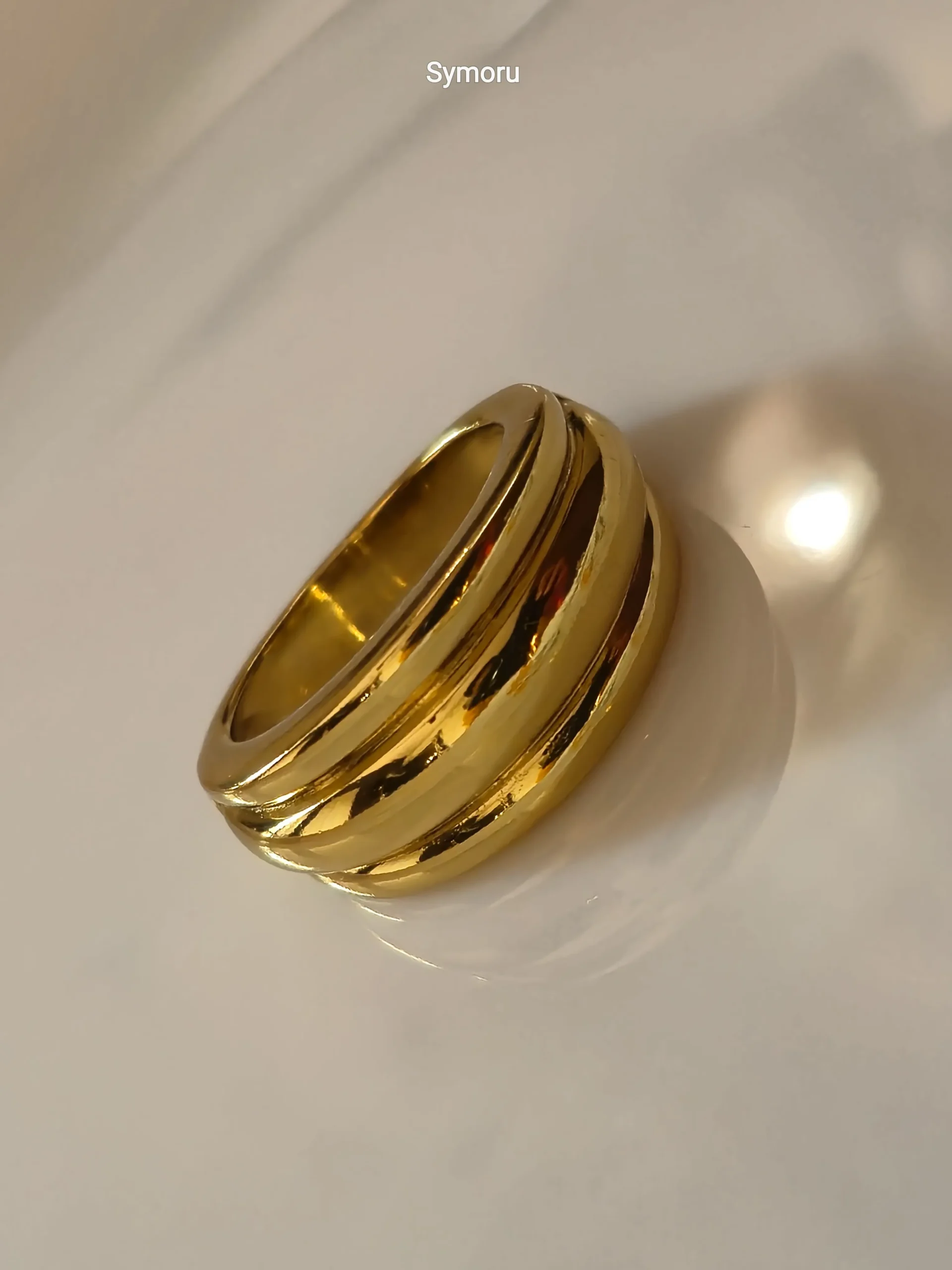 Triple Groove Gold Band