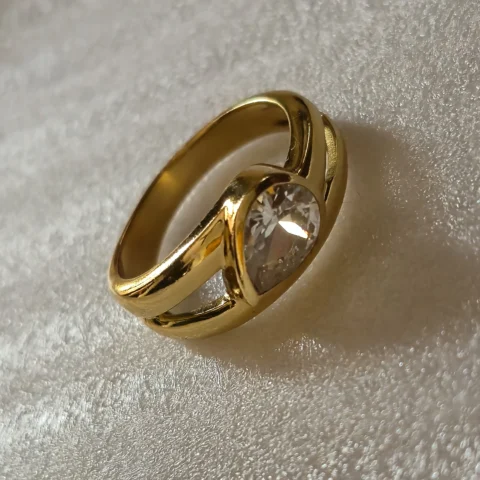 Golden Orbit Clear Crystal Oval Gold Ring