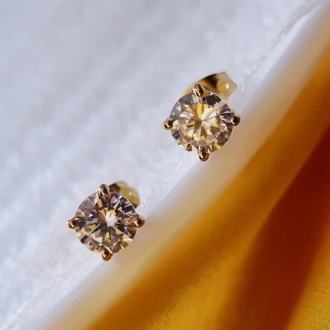 Gold Tone Brass Solitaire Stud Earrings