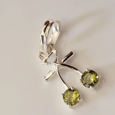 925 Sterling Silver Green Round Cut Zircon Cherry Pendant for Women