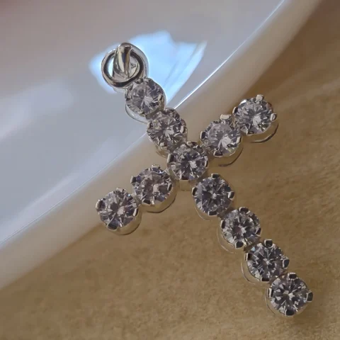 925 Sterling Silver Round Cut Zircon Cross Pendant for Women & Men